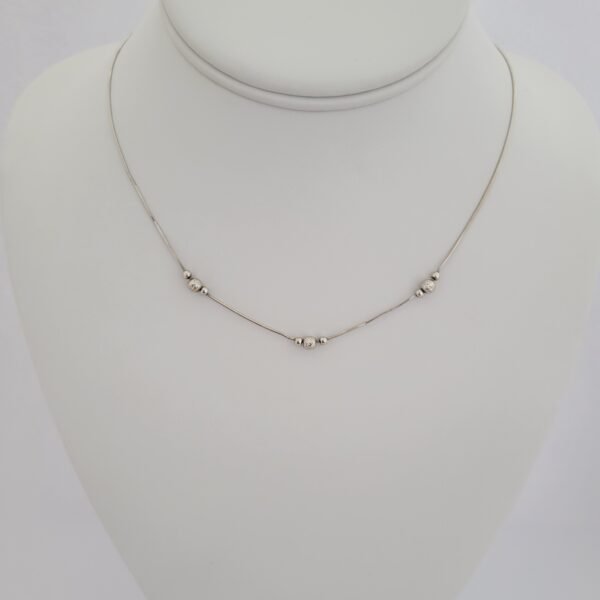 "White Gold Beads" Women's Necklace